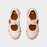 FILA Oakmont Recover