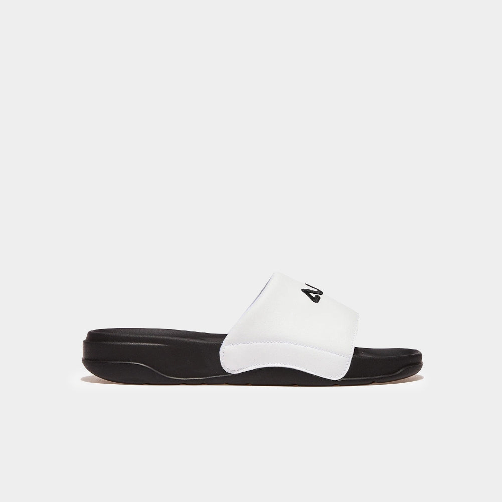FILA Sleek Tender 25